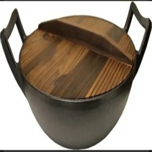 Казан чугунная с деревянный крышка S22-2,3л